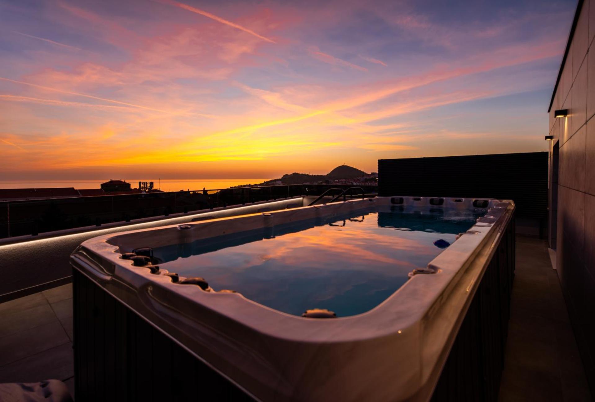 Cascade Luxury Apartments ドゥブロブニク エクステリア 写真